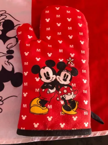 Luva de Forno Mickey e Minnie