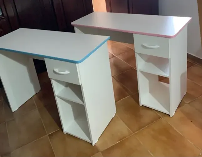 Mesa em Promoção em mdf