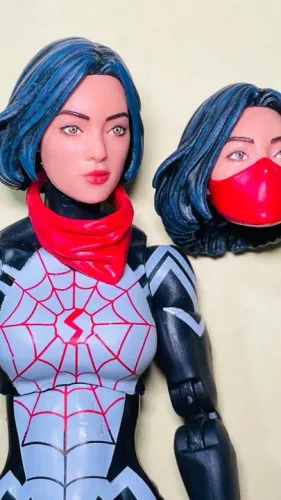 Marvel Legends Silk (Teia de Seda) boneco c/ acessórios (altura 16 cm) aliada Homem-Aranha