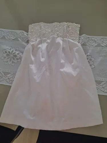 Vestido branco de festa