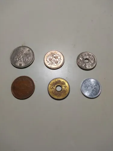 Moedas japonesas Iene diversas