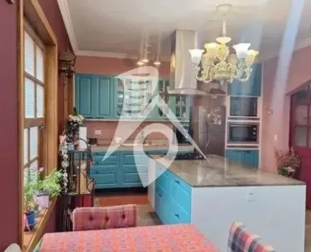 Sobrado V. Mariana, 250m², 3 Dormitórios, 6 vagas
