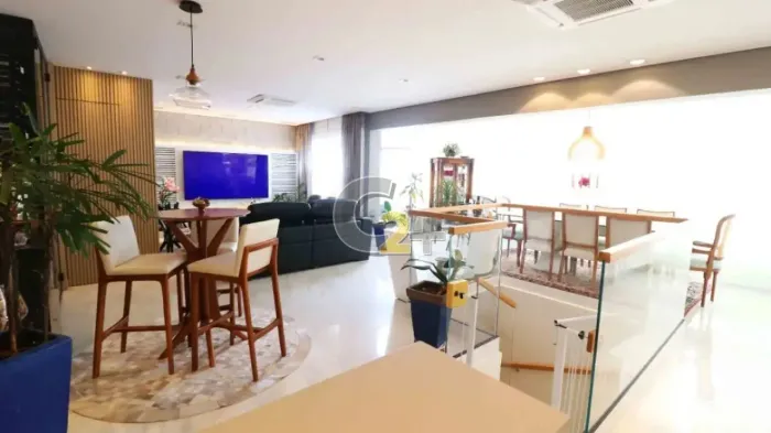 Cobertura à venda em Pinheiros, 138m², 1 quarto, 1 suíte e 2 vagas.