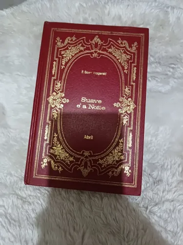 Livro Suave é a Noite - F. Scott Fitzgerald