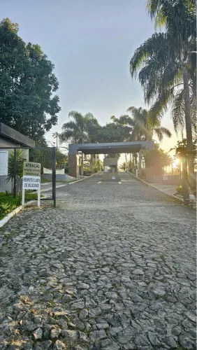 Lote em Condomínio