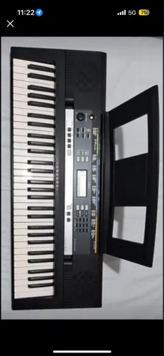 Teclado Yamaha PSR-E243 - Completo, Potente e Pronto pra Tocar!