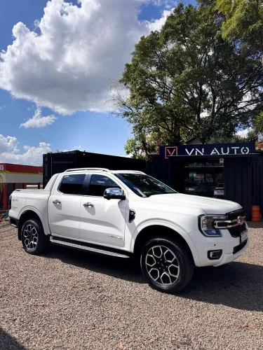 Ford Limited Plus V6 