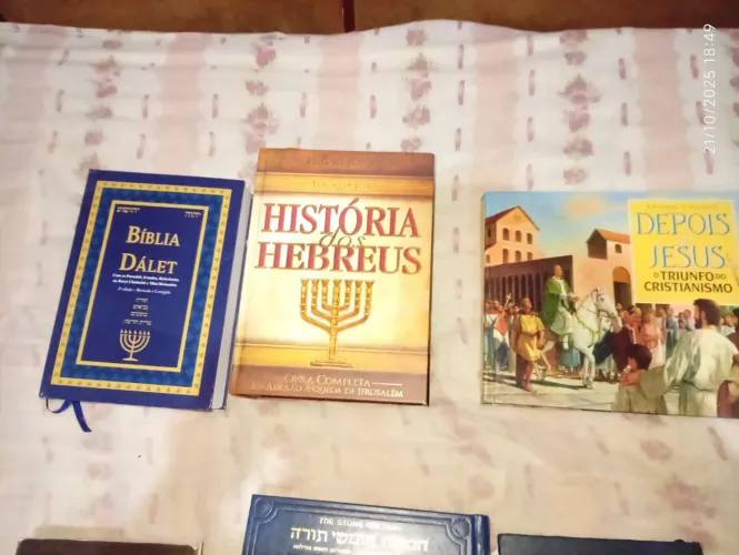 História dos hebreus, livro depois de Jesus e biblia dalet