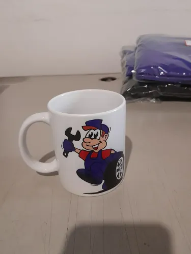Caneca de Porcelana Personalizada