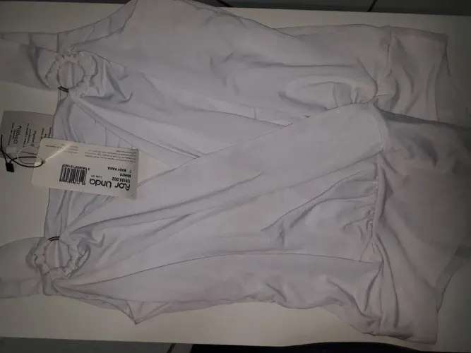 Body branco