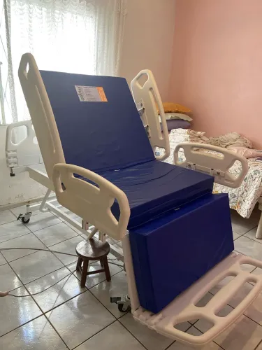 Cama Poltrona Articulada | Motorizada | Com Elevação