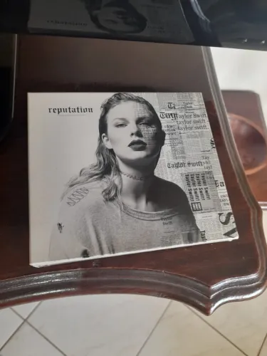 CD Taylor Swift Reputation