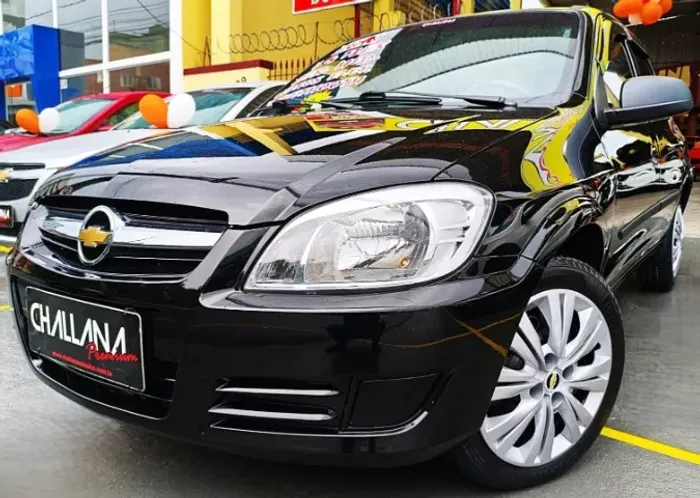 prisma maxx 1.4 econoflex,(lindo carro),dir.hid.,vte,pneus 0km,bluethooth,usb,etc,placa a