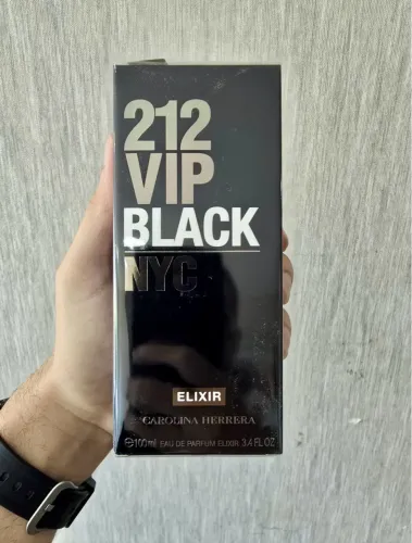 Perfume 212 VIP Black Elixir Carolina Herrera 100ml lacrado 