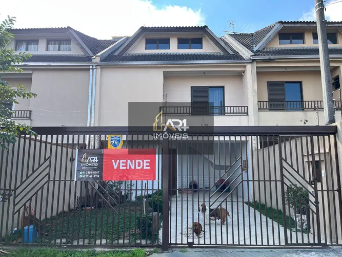 Sobrado à Venda no bairro Boqueirão em Curitiba/PR