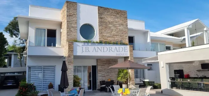 Barra da Tijuca | Casa 4 quartos, sendo 4 suites