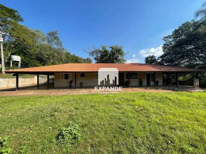 Chácara com 3 dormitórios à venda, 10000 m² por R$ 2.000.000,00 - Jardim Aeroporto - Botuc