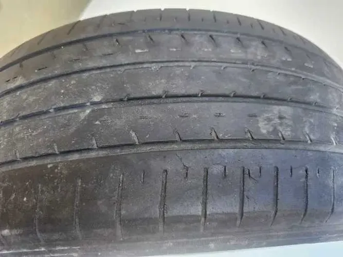 PNEU ARO 18 TOYO PROXES 225/55 R18 98H etq2634