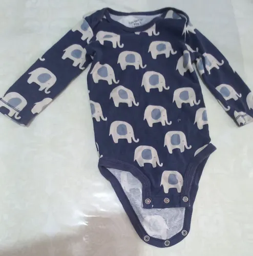 Body  azul marinho  com elefante  branco  para crianças  de 9 meses