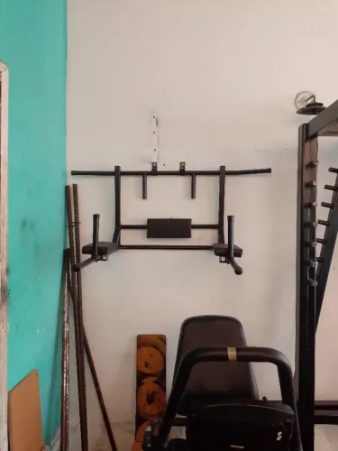 Barra fixa e paralela Academia treino musculação