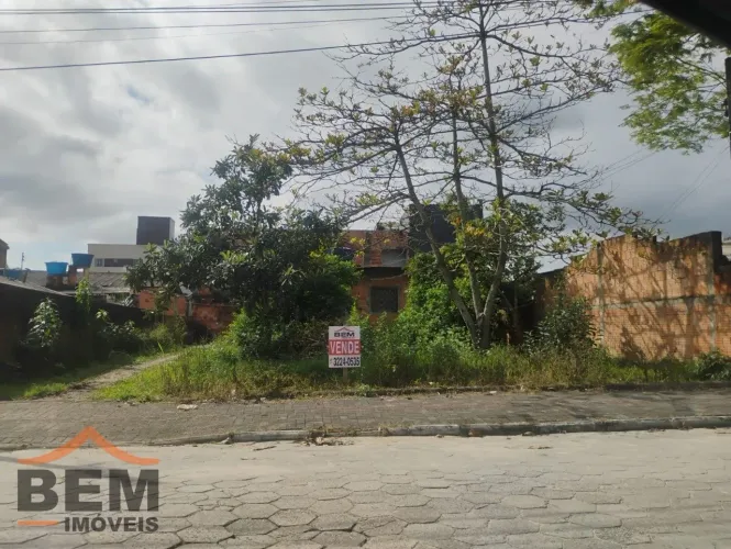 Terreno à venda em Santa Regina, Camboriú