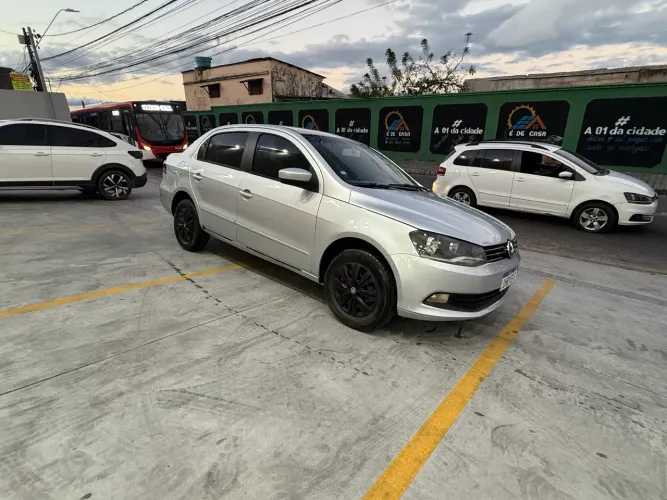 Volkswagen Voyage 1.0/1.0 City MI Total Flex 8V 4P 2013