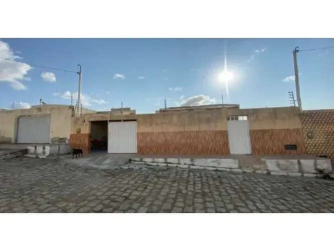 Casa em Leilão - Oásis - Macau - RN