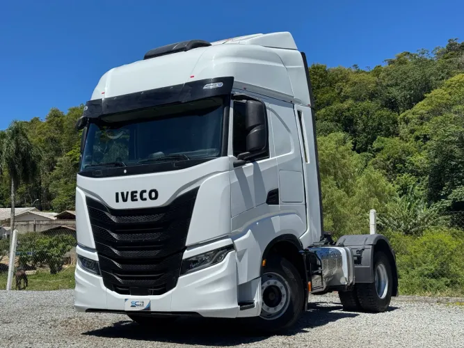 Iveco S-Way 480 4x2 ano 2024 - 0km - Apenas 33.000 km