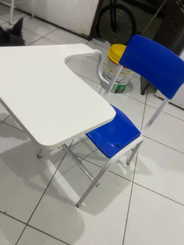 Cadeira de escola