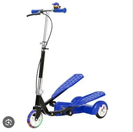 Patinete com pedal 3 rodas
