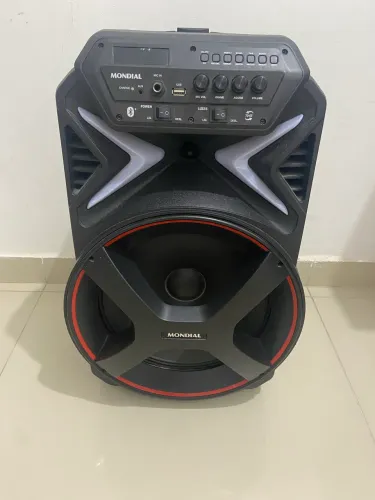 Caixa de Som Mondial CM-400 Bluetooth Portátil + Amplificada 400W USB  
