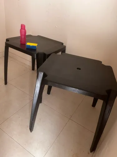 Jogo de mesa e cadeira