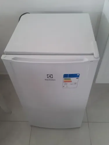 Frigobar electrolux