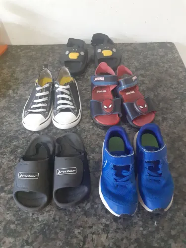 Lote Calçados Infantil