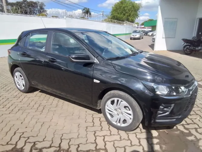 Chevrolet Onix Hatch 1.0 12V Flex Mec. 4P 2026