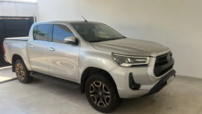 Toyota Hilux CD SRX 4X4 2.8 TDI 16V Diesel Aut. 2021
