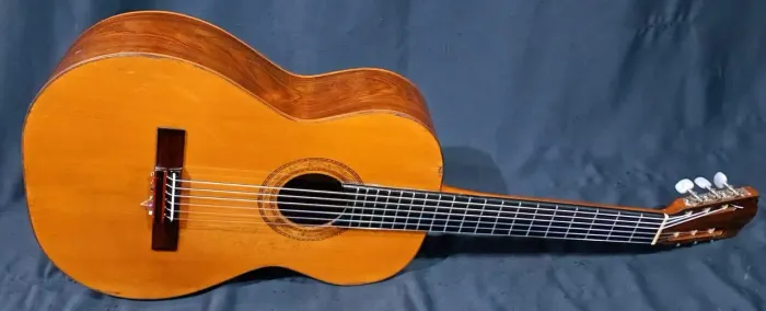 Violão Di Giorgio Clássico Author 3, tampo sólido cordas de nylon Giannini novas