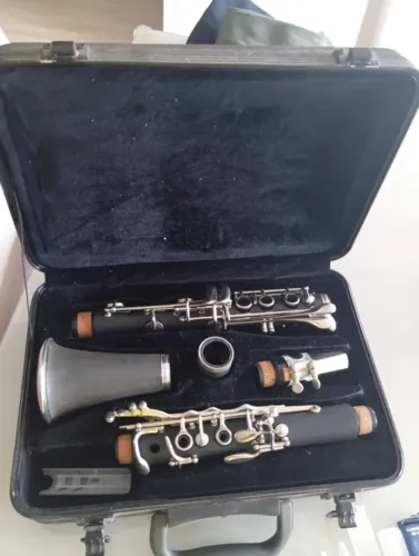 CLARINETE Shelter