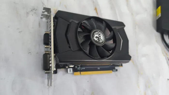 R7 350 4GB