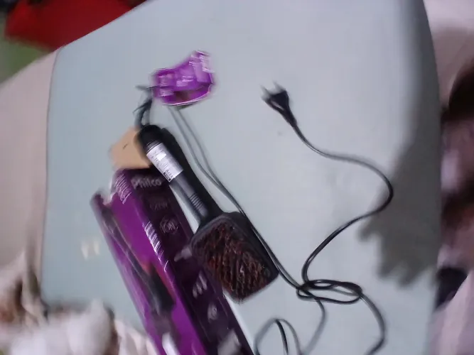 Escova secadora de cabelo