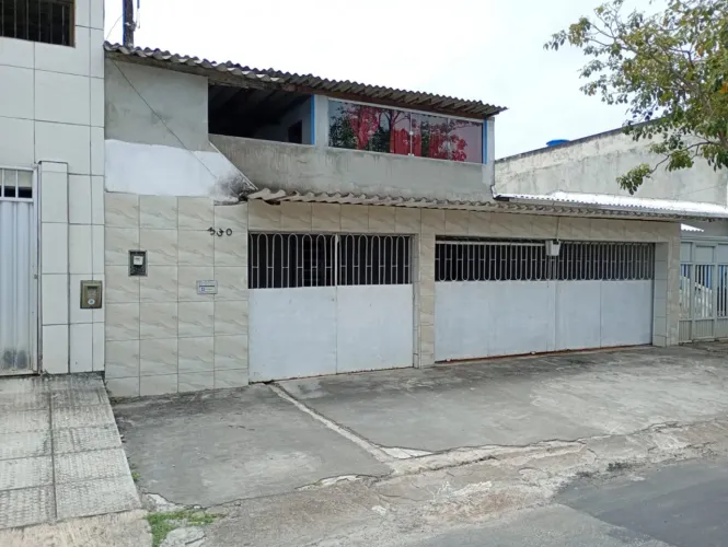 Vendo Casa 4 Quartos com Piscina - IPSEP