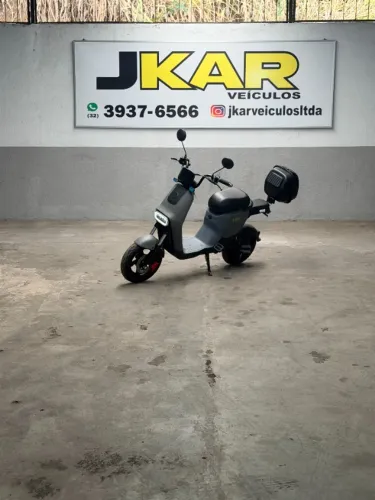 Scooter elétrica TFG 1000w zera