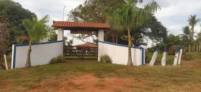 ? Oportunidade Única! Sítio Escriturado e Pronto para Morar