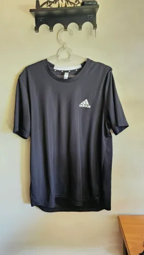 Camisa adidas