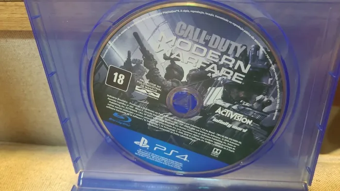 Vendo Jogo CALL OF DUTY