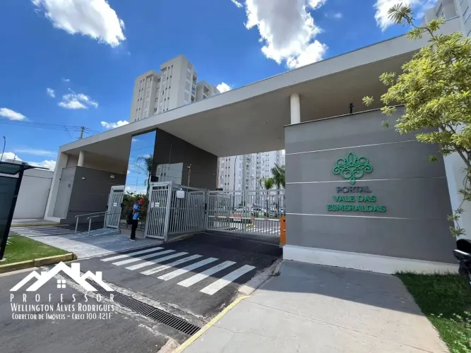 Apartamento à venda no Condomínio Portal Vale das Esmeraldas em Limeira-SP