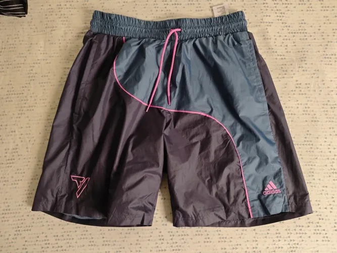 Short Adidas trae young