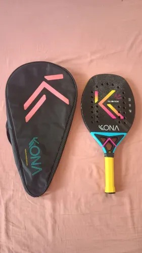 Vendo Raquete de Beach Tennis Kona Gladiator 2025