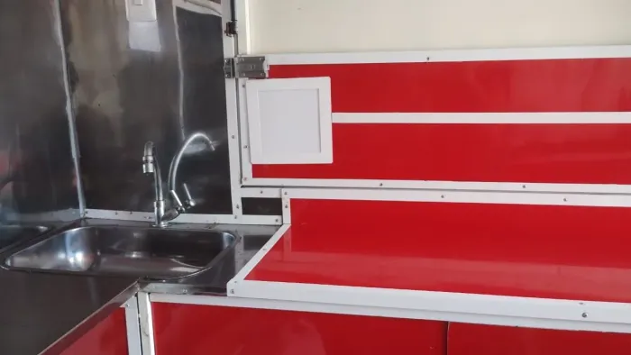 Vende se  um fontruk 