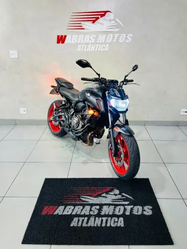YAMAHA MT-07 ABS